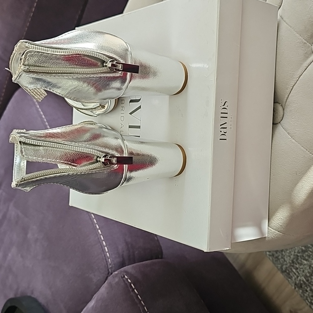 David's Bridal Silver Rhinestone Heels - Picture 5 of 6